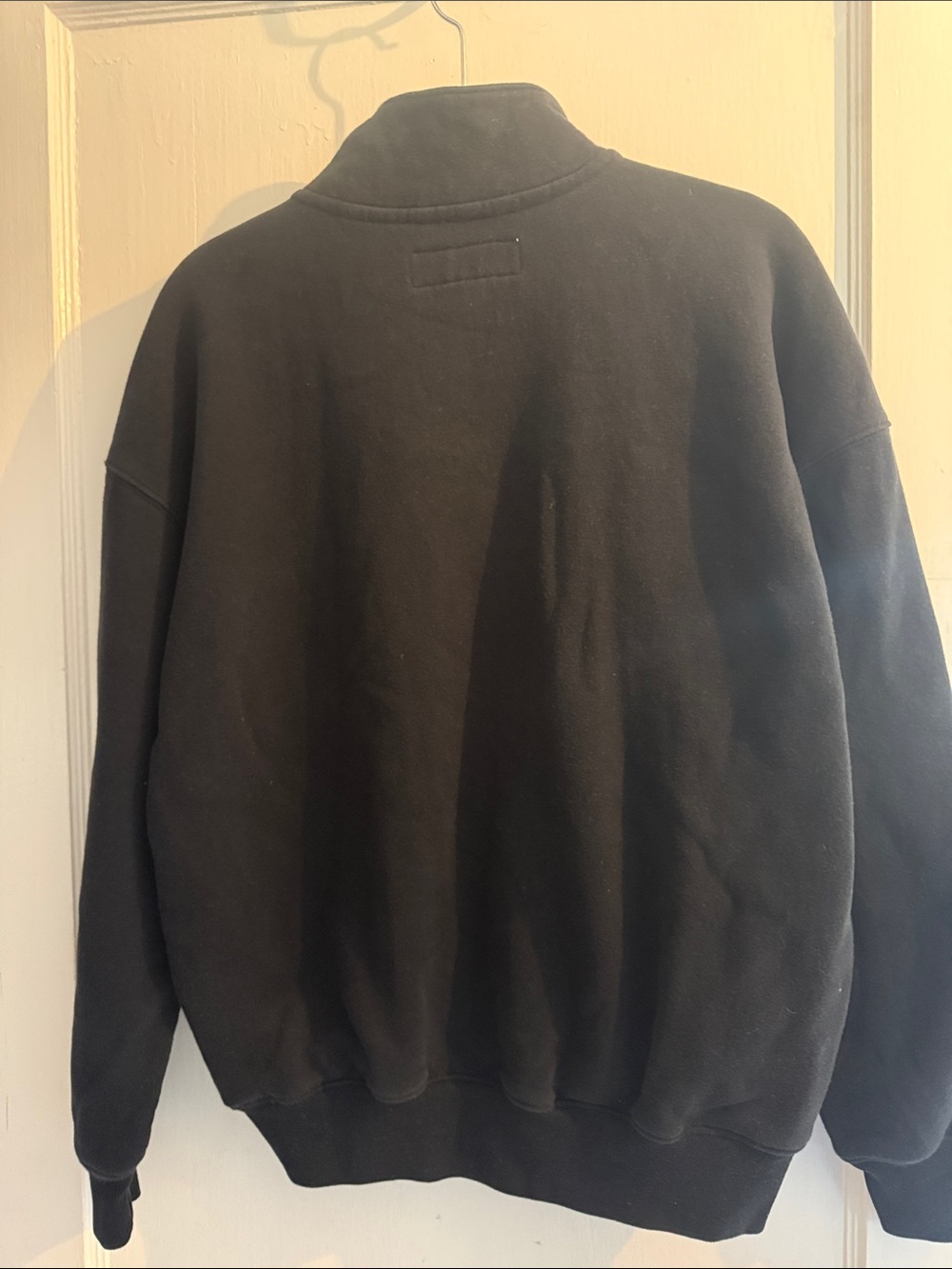 Hollister Men's Black Quarter-Zip Pullover Sweater - Picture 6 of 6